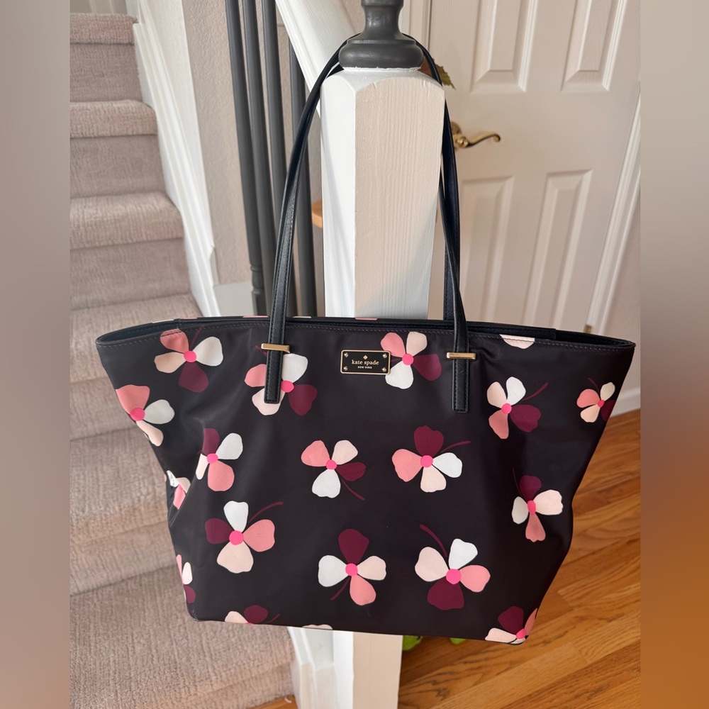 Kate Spade New York Wilson Road Black Floral Nylon Tote Bag